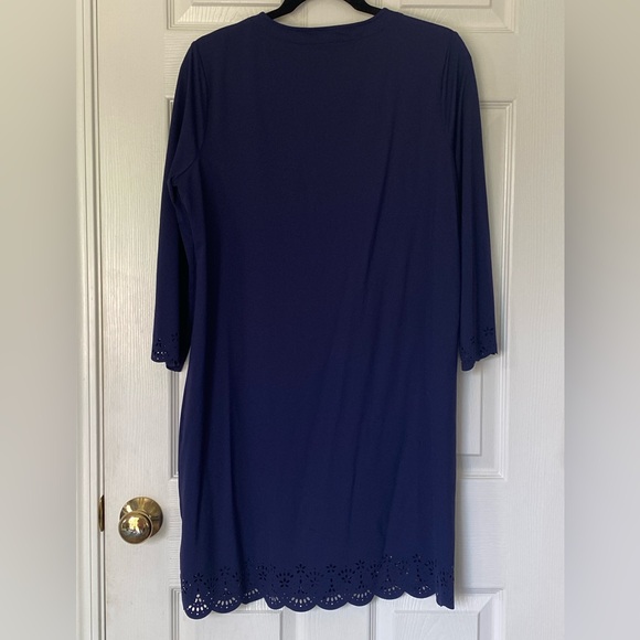 Lands End Navy Long Sleeve Dress w/ Scalloped Laser Cut Eyelet Hem - Size M NWOT - Picture 2 of 4